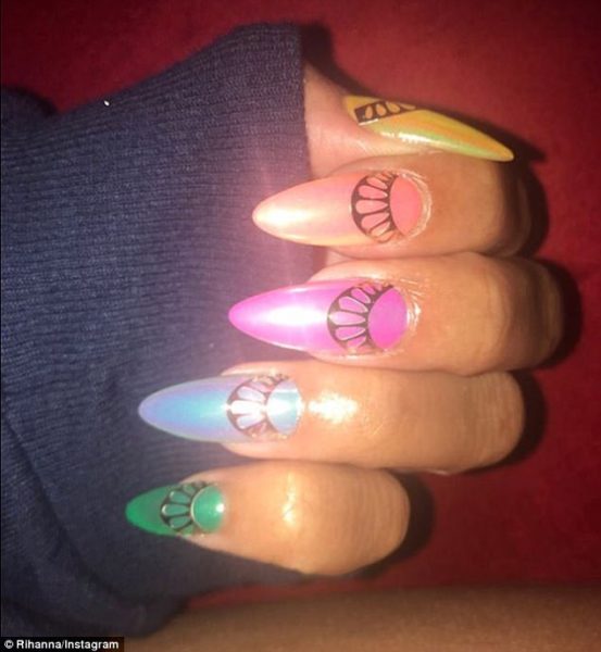 Rainbow Claws