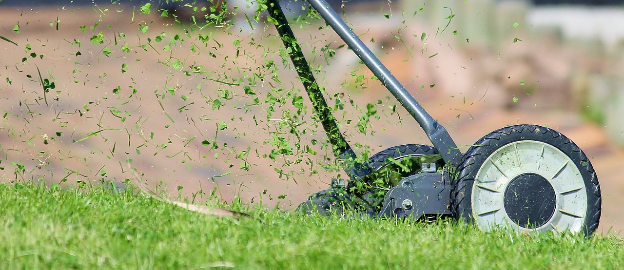6 Important Home Maintenance Tasks You Should Tackle Before Summer 282 2