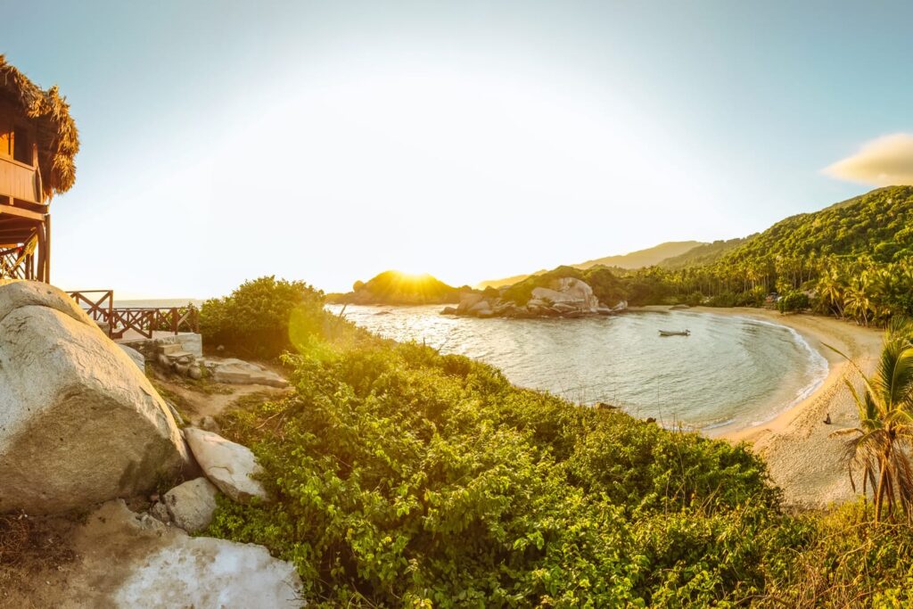 sunrise parque tayrona colombia